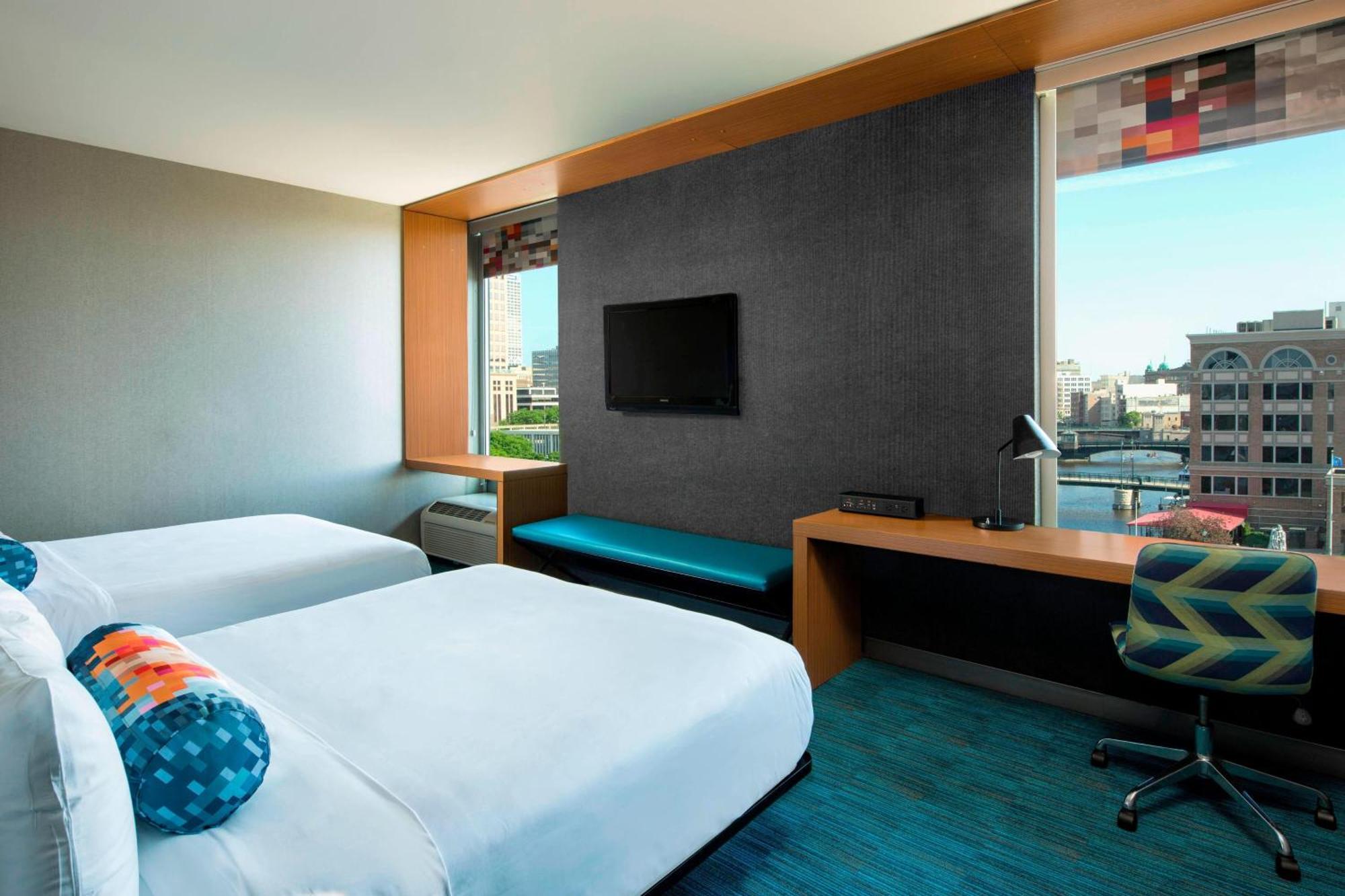 Aloft Hotel Milwaukee Downtown Exterior foto